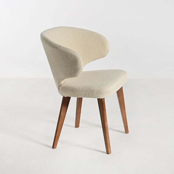 Sillas en madera de lenga